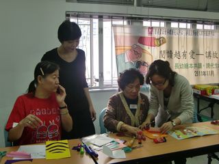 製作講故事輔助工具-手偶